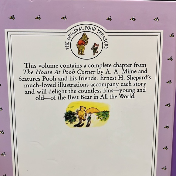 LIKE NEW VINTAGE WINNIE THE POOH STORIES - 4 BOOKS - Picture 5 of 9